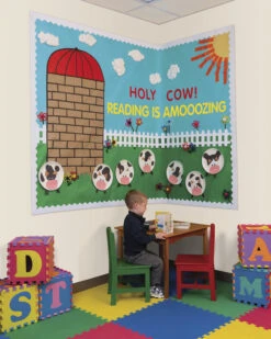 Fadeless Paper Roll, Emerald, 48 Inches X 200 Feet 9 Fadeless Paper Roll, Emerald, 48 Inches X 200 Feet -Art Supplies Fadeless202120Roll20Lifestyle202 ecommfullsize